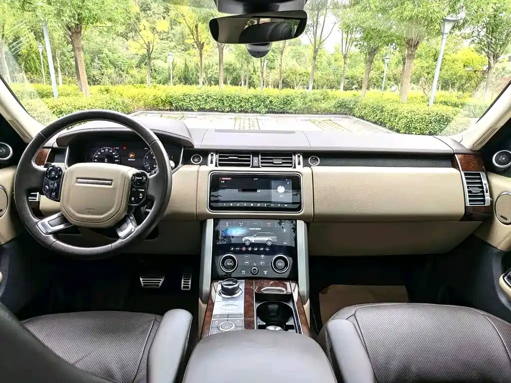 Land Rover Range Rover — миниатюра 11