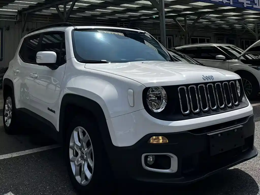 Jeep Renegade — миниатюра 6