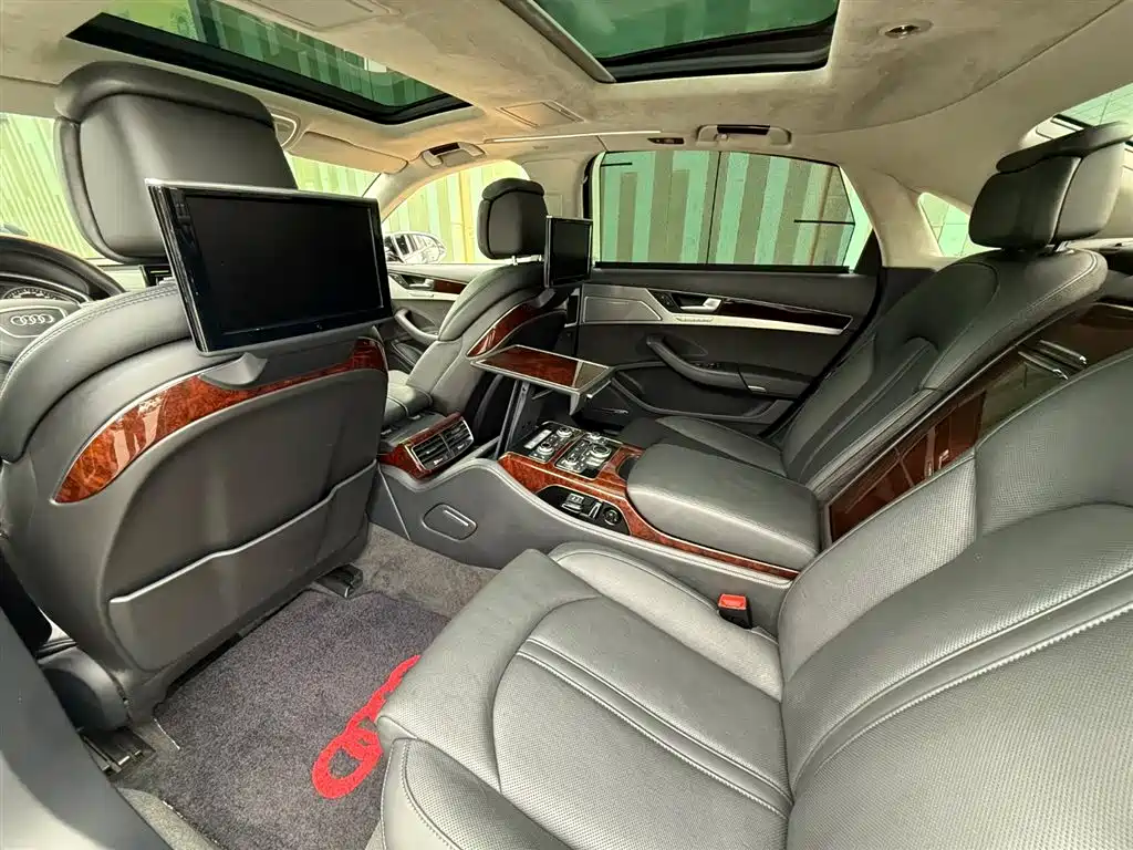 Audi A8 2012 A8L 6.3 FSI W12 quattro
