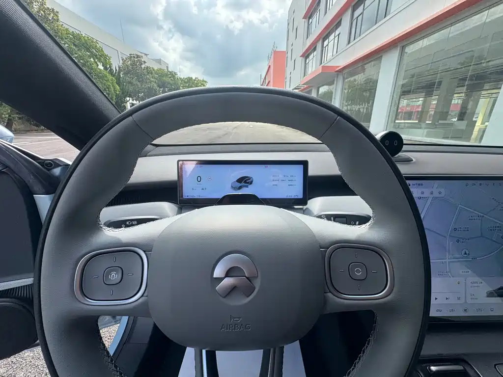 NIO ET5 — миниатюра 7
