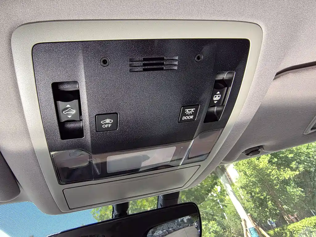 Lexus RX — миниатюра 15