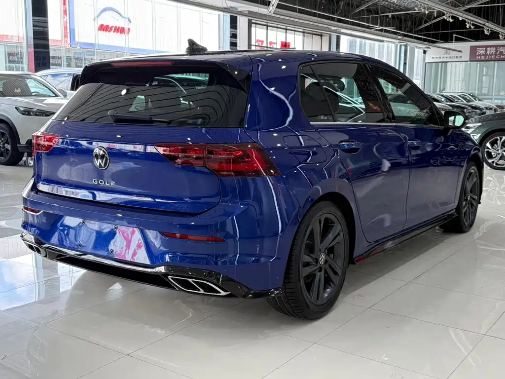 Volkswagen Golf — миниатюра 6