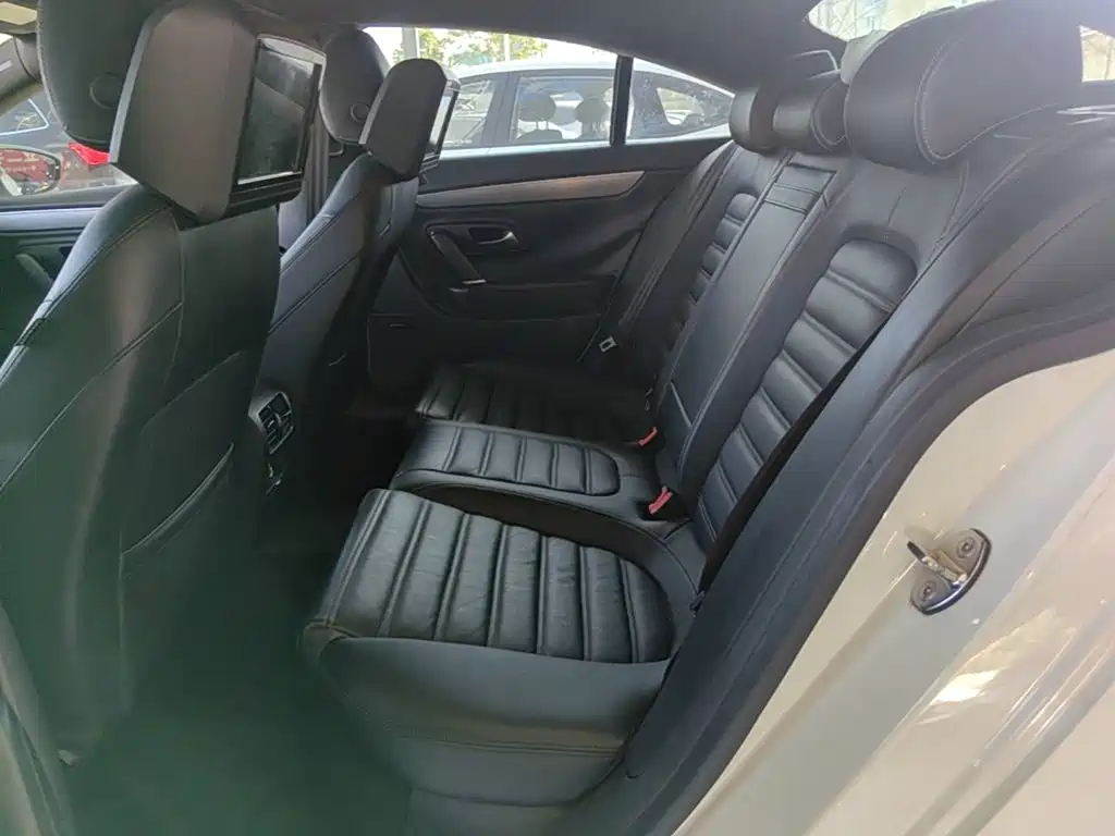 Volkswagen CC — миниатюра 17