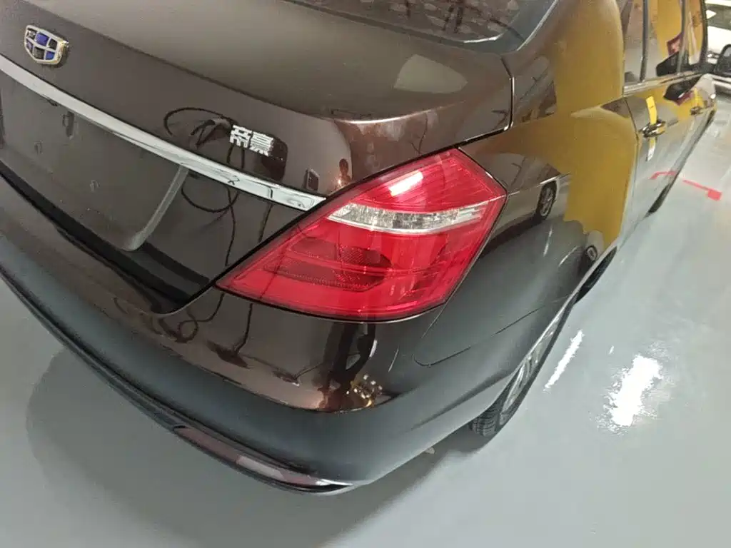 Geely Emgrand — миниатюра 8