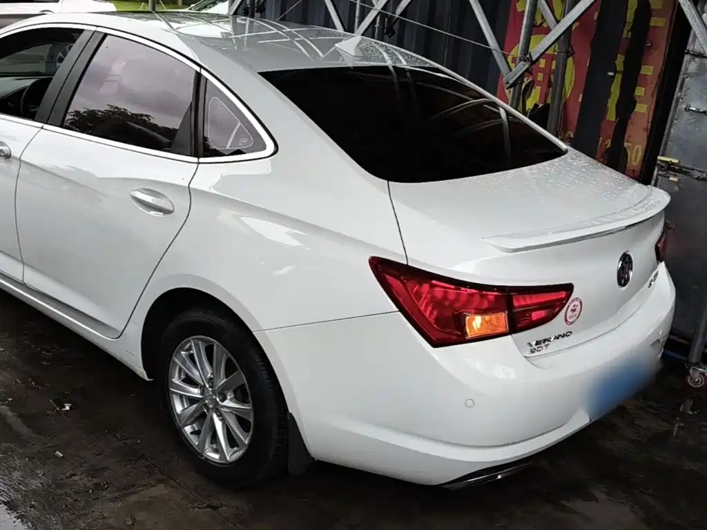 Buick Verano — миниатюра 5