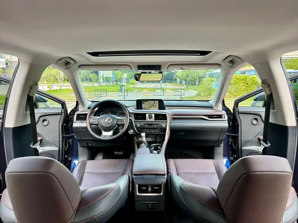 Lexus RX — миниатюра 10