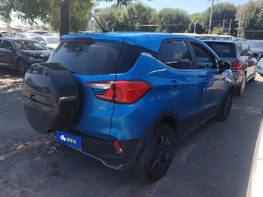 BYD Yuan EV — миниатюра 3