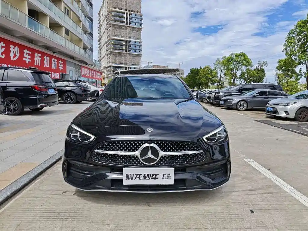 Mercedes-Benz C-Class — миниатюра 2