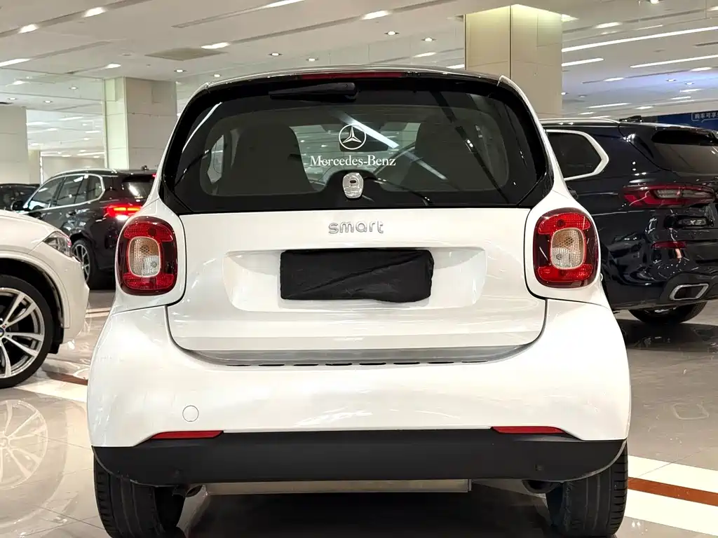 smart Smart Fortwo — миниатюра 8