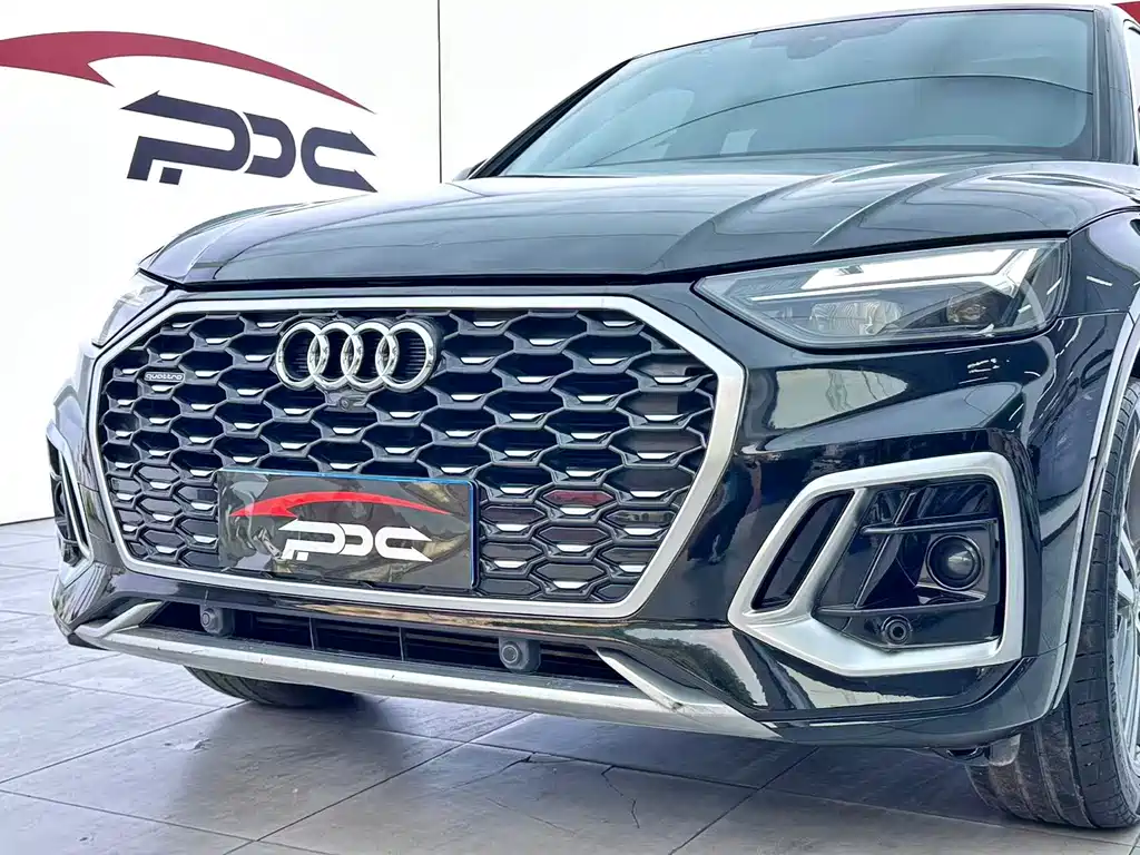 Audi Q5L Sportback — миниатюра 4