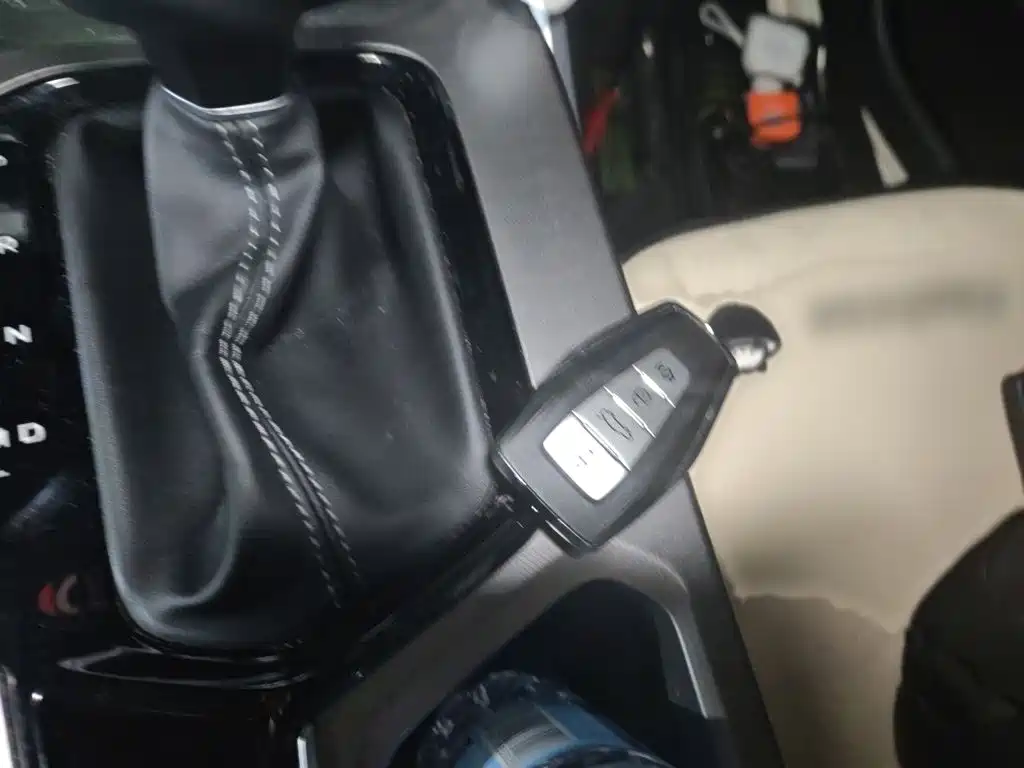 Geely Emgrand — миниатюра 12