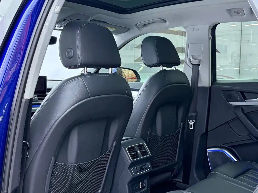 Audi Q5L — миниатюра 13