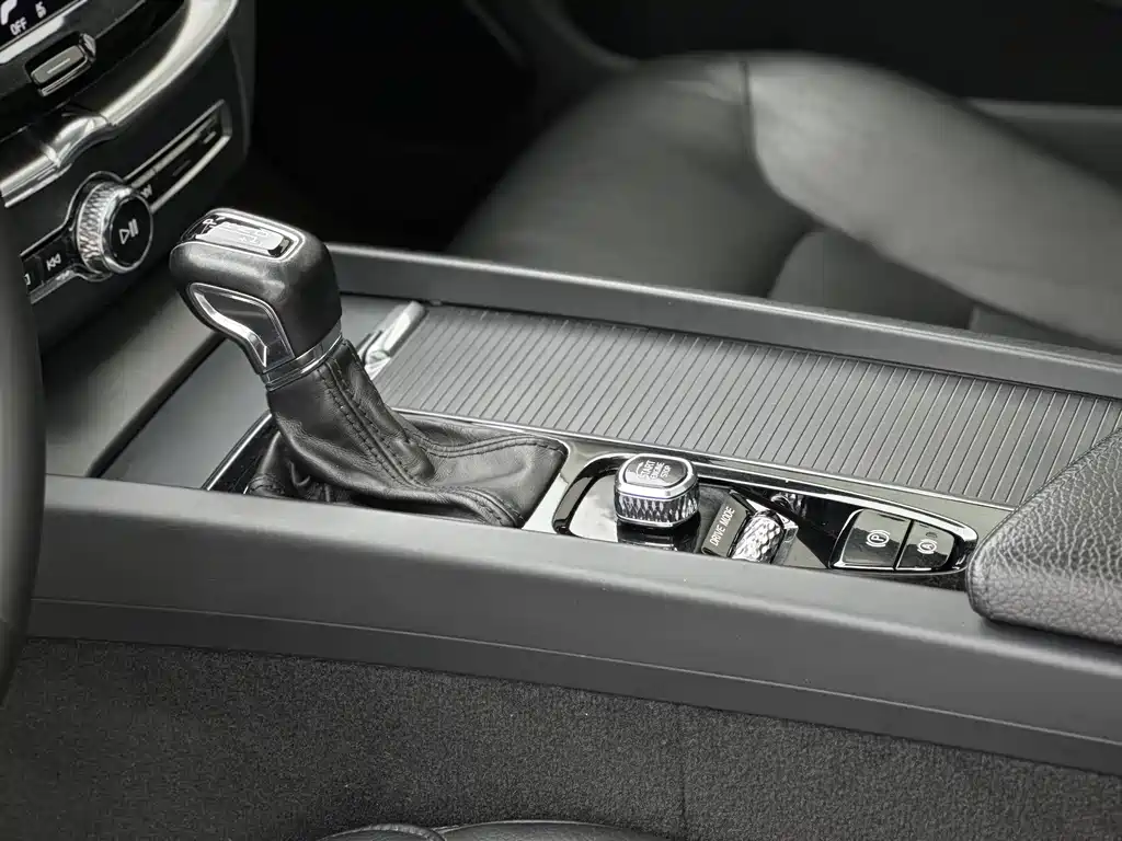 Volvo XC60 2019 T5 VI