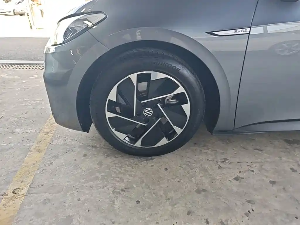 Volkswagen ID.3 — миниатюра 23