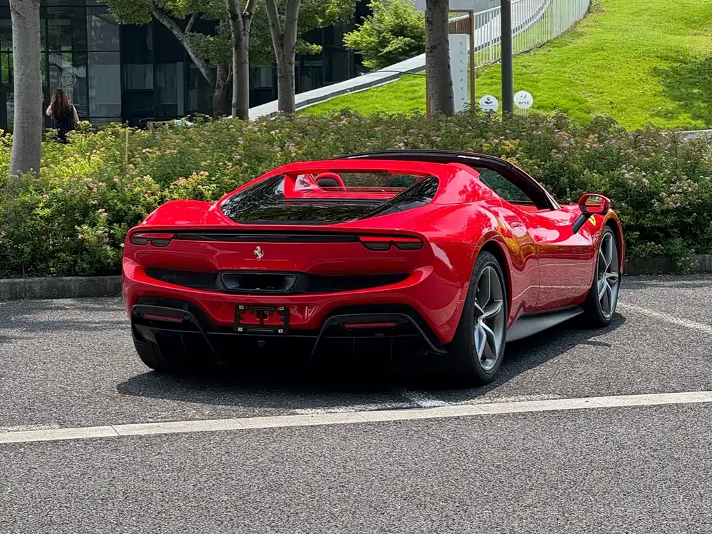 Ferrari 296 — миниатюра 10