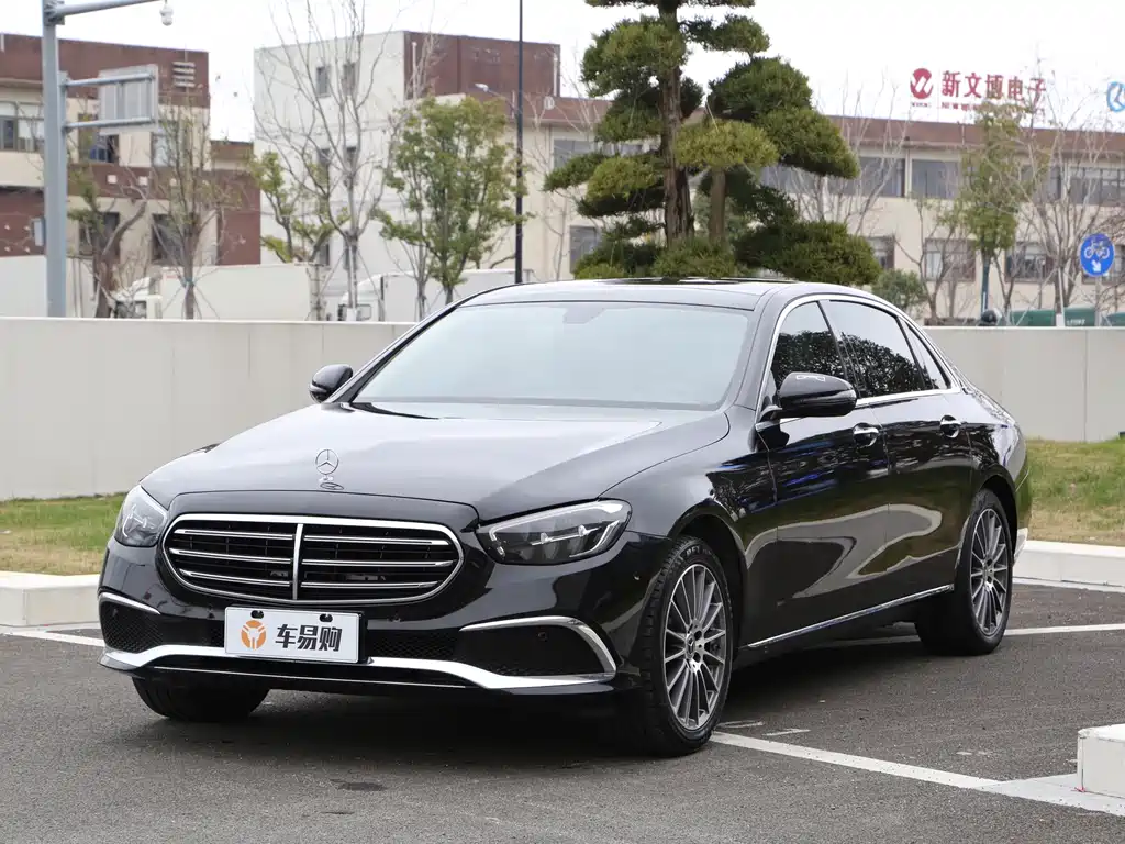 Mercedes-Benz E-Class 2021
