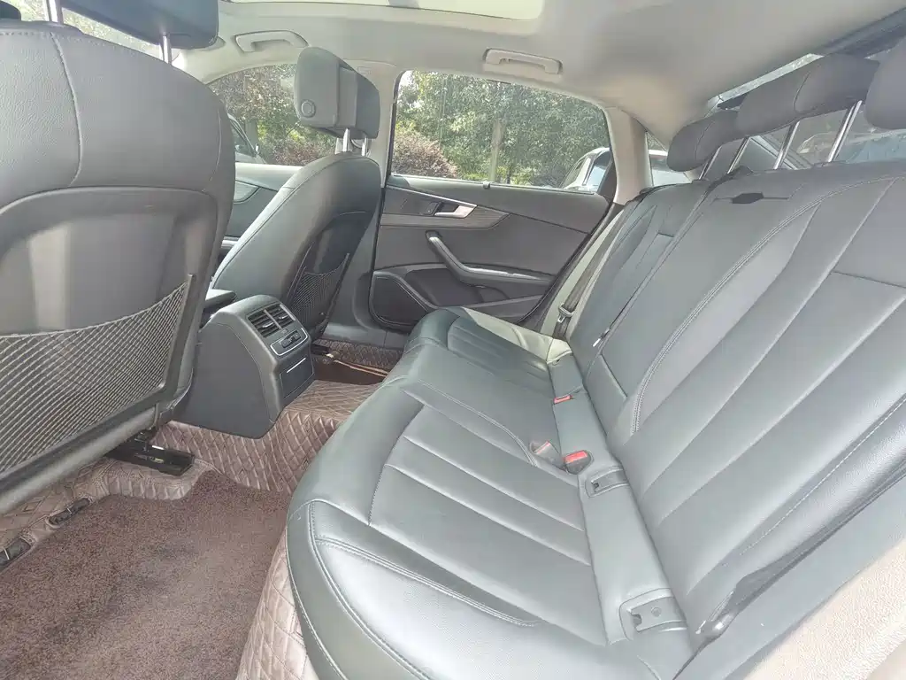 Audi A4L — миниатюра 6