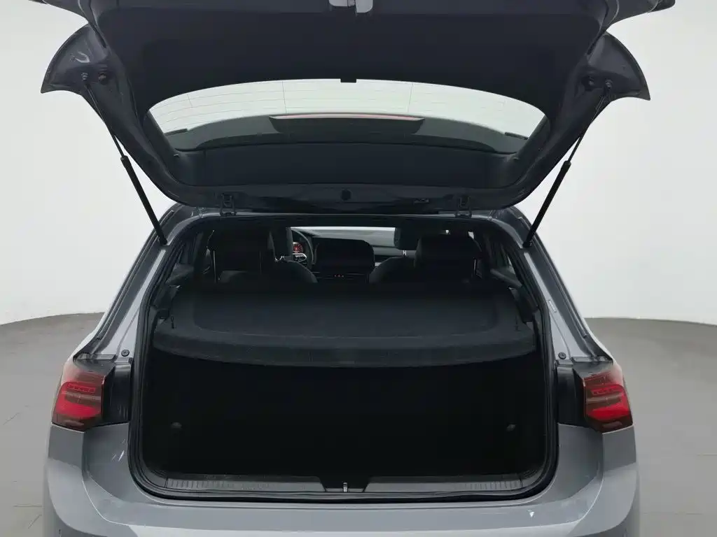Volkswagen Golf — миниатюра 16