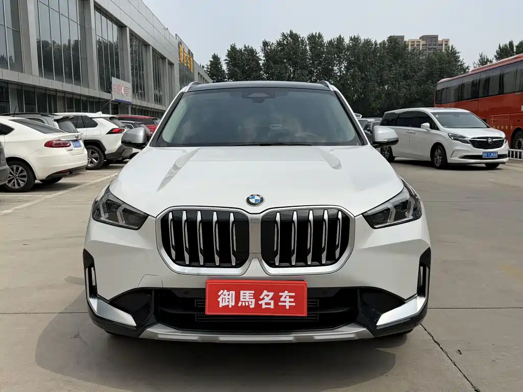 BMW X1 2023 sDrive20Li X