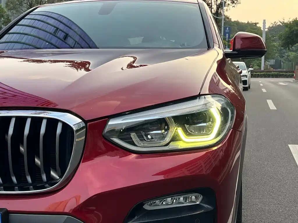 BMW X4 — миниатюра 30