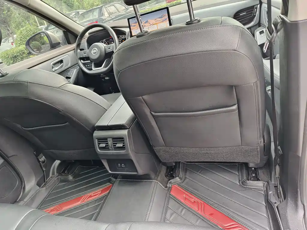 Nissan X-Trail — миниатюра 13
