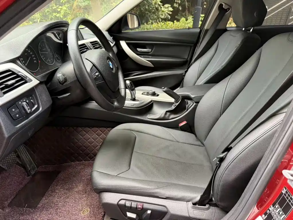 BMW 3 Series — миниатюра 14