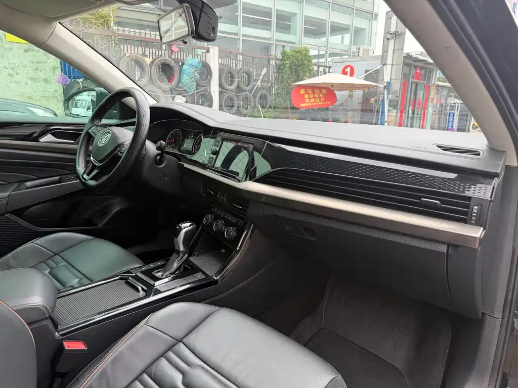 Volkswagen Passat — миниатюра 15