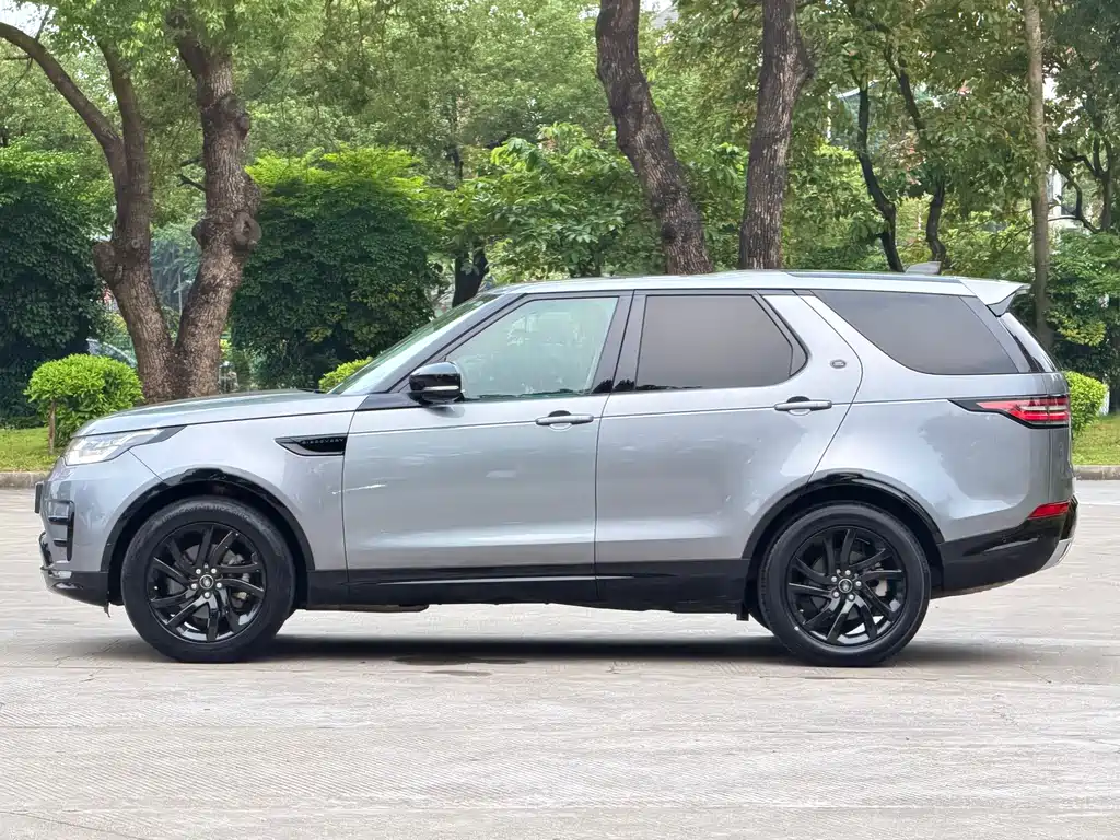 Land Rover Discovery — миниатюра 4