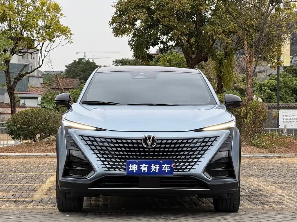 CHANGAN UNI T