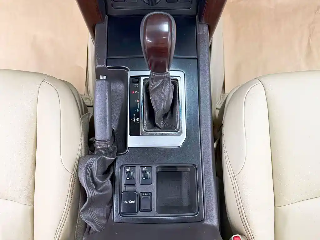 Toyota Prado — миниатюра 12