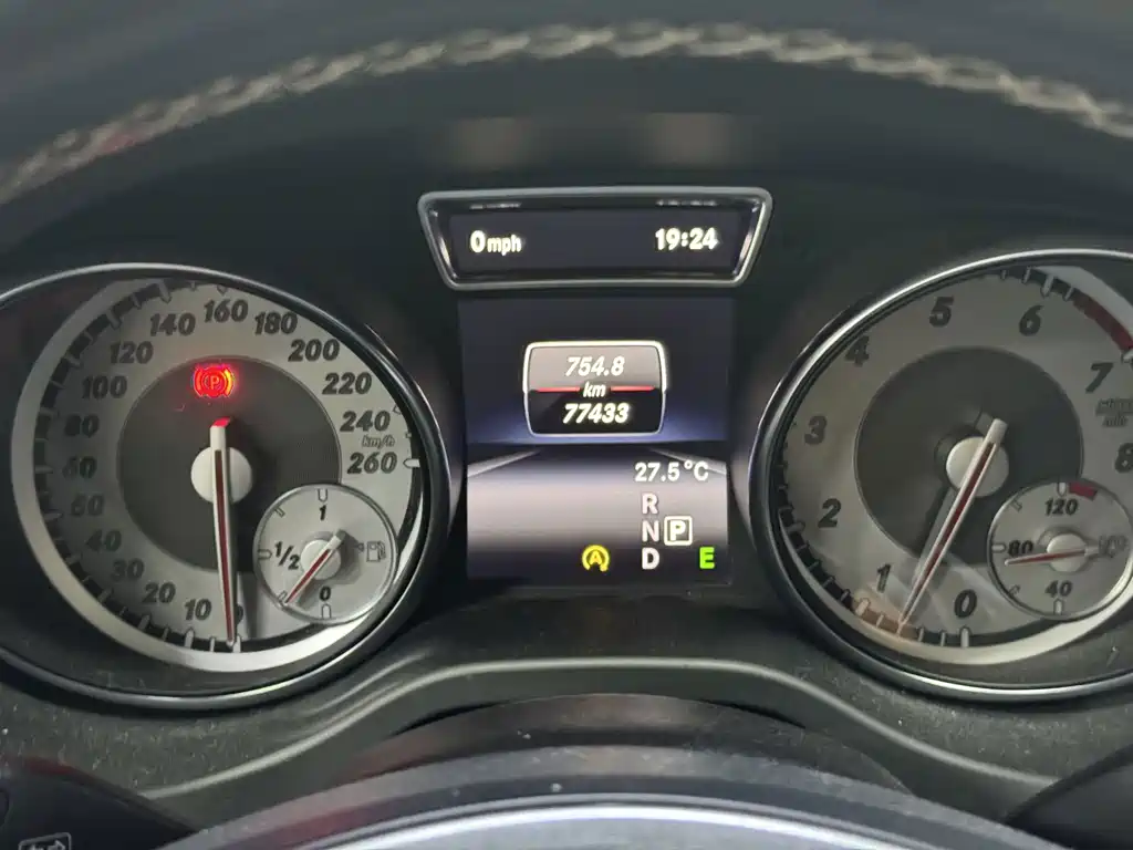 Mercedes-Benz GLA (Import) — миниатюра 11