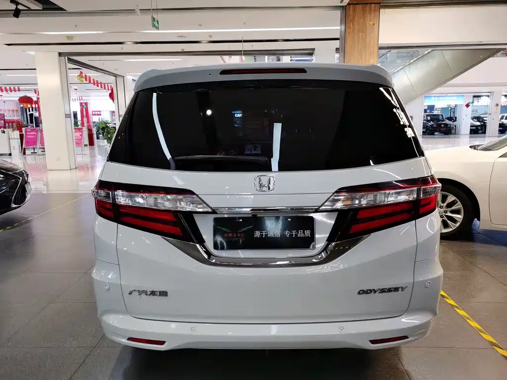 Honda Odyssey — миниатюра 4