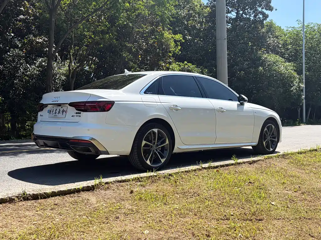 Audi A4L — миниатюра 5