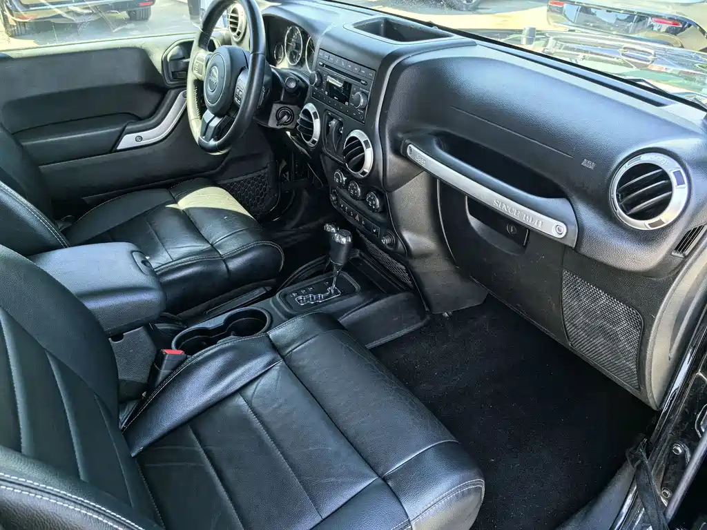 Jeep Wrangler — миниатюра 15