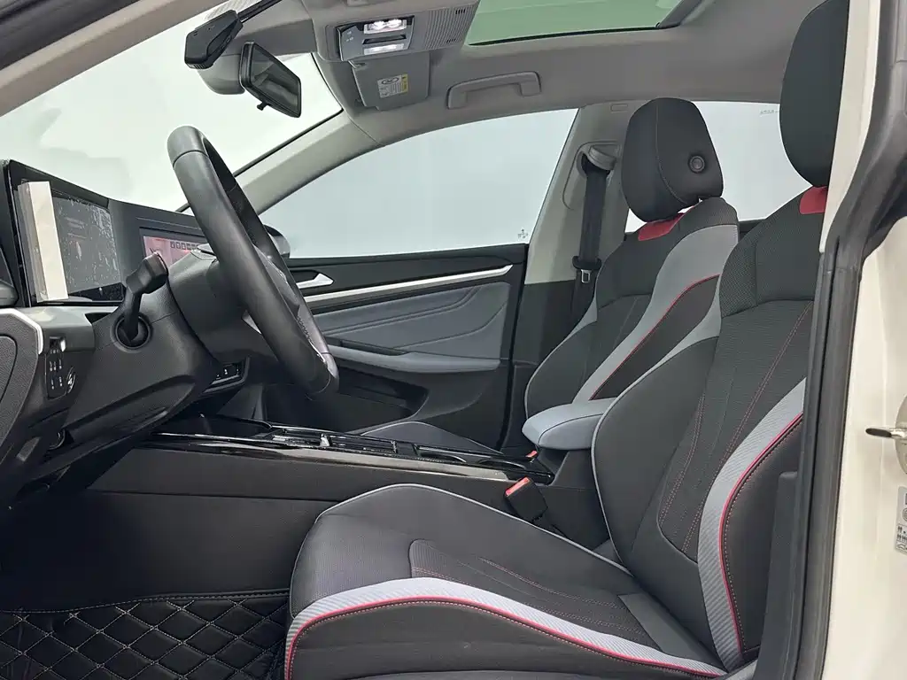 Volkswagen Lamando — миниатюра 7
