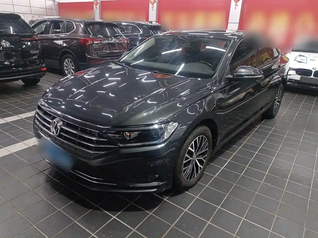 Volkswagen Sagitar 2019