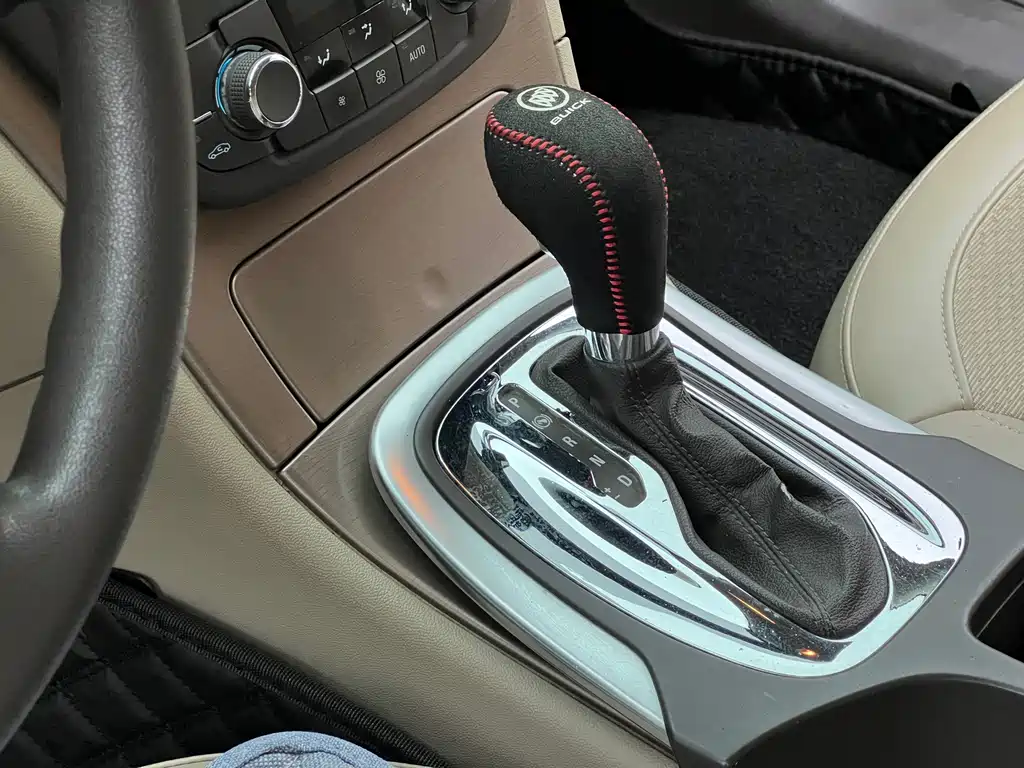 Buick Regal — миниатюра 7