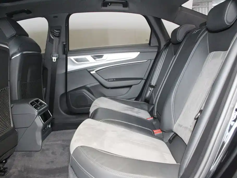 Audi A6L — миниатюра 8