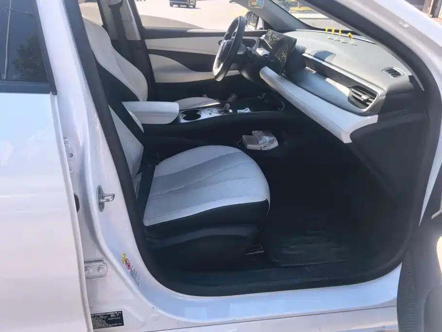 BYD Seal 05 DM-i — миниатюра 8