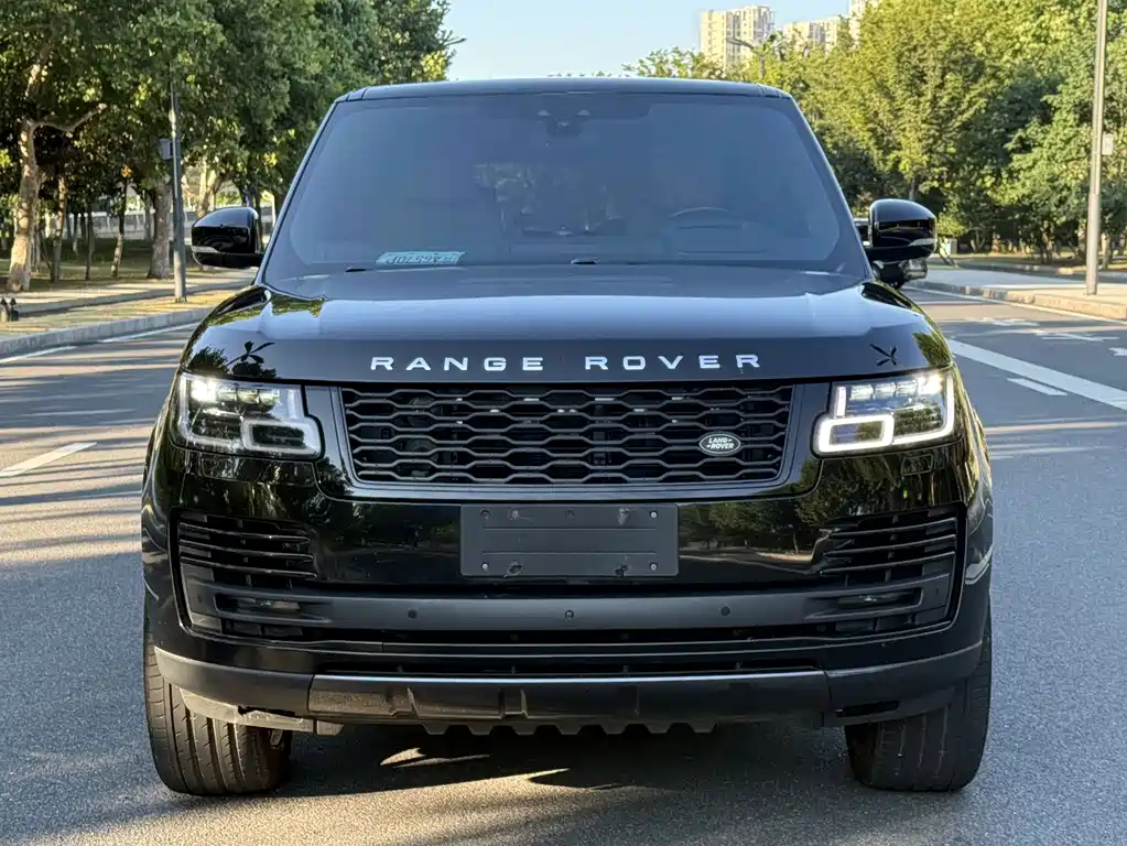 Land Rover Range Rover — миниатюра 2