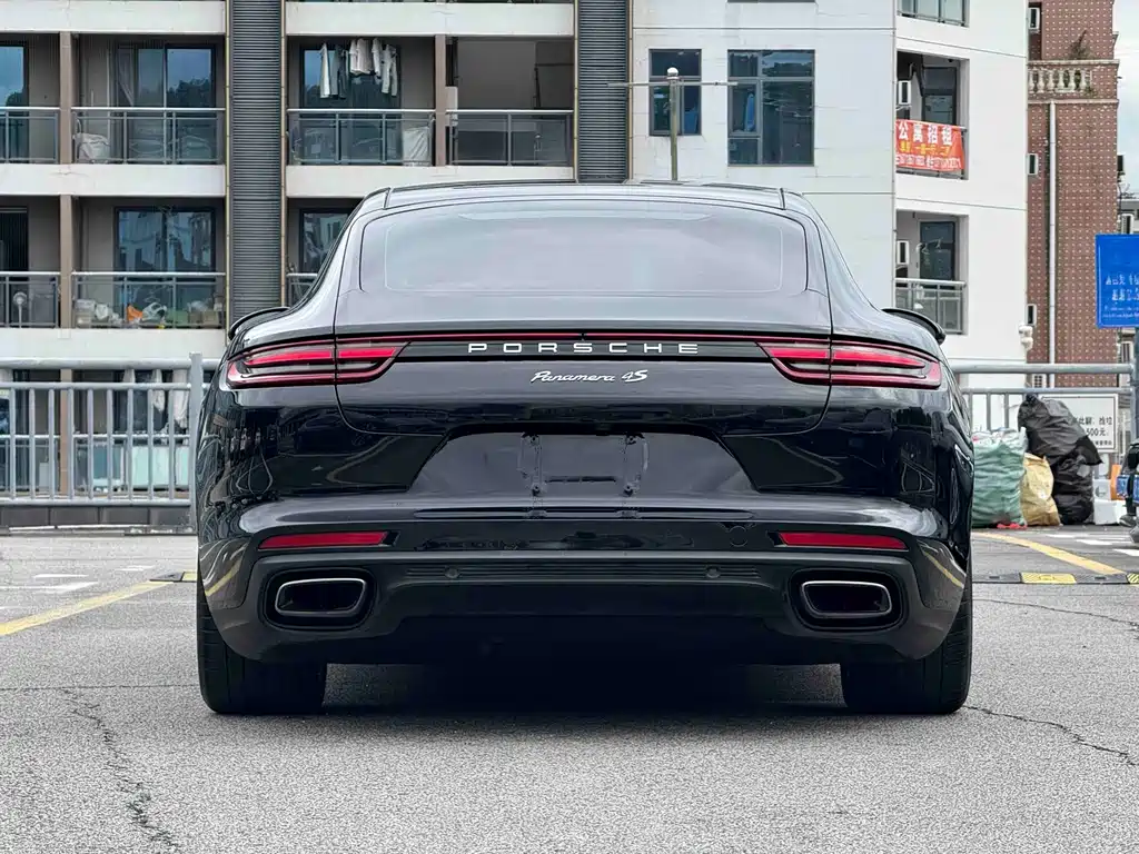 Porsche Panamera — миниатюра 8