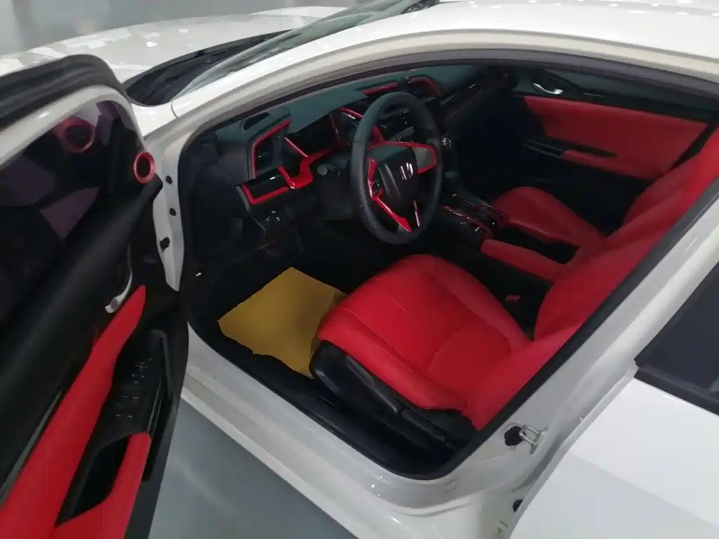 Honda Civic — миниатюра 16