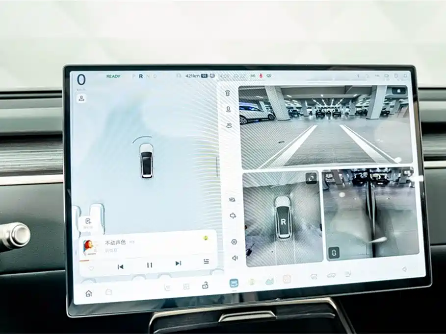 Onvo L90 2025 Pro мест