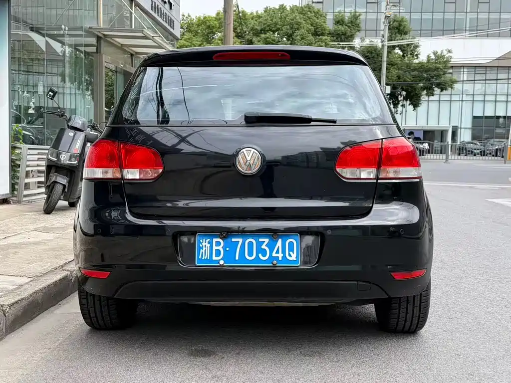 Volkswagen Golf — миниатюра 5