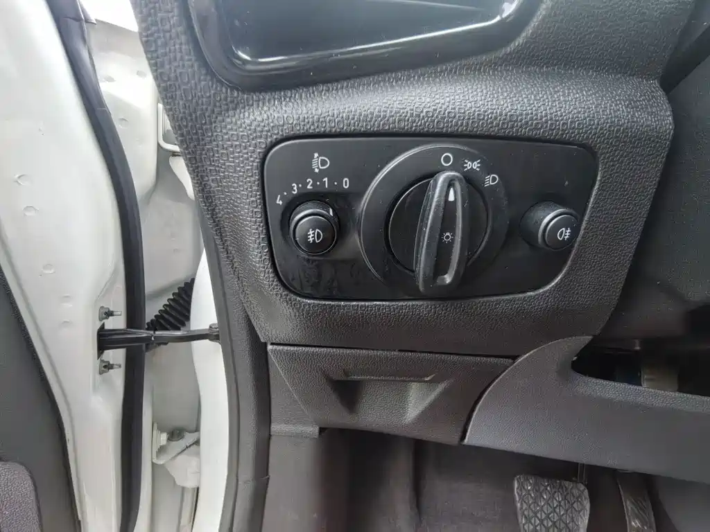 Ford Ecosport — миниатюра 12