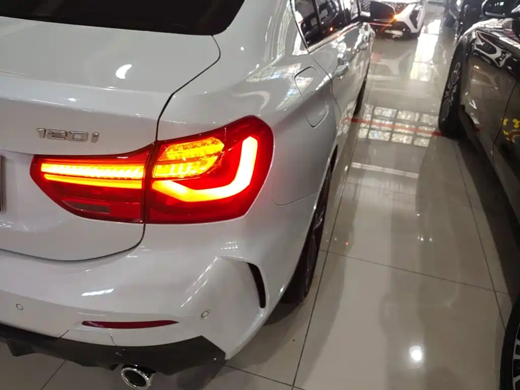 BMW 1 Series — миниатюра 8
