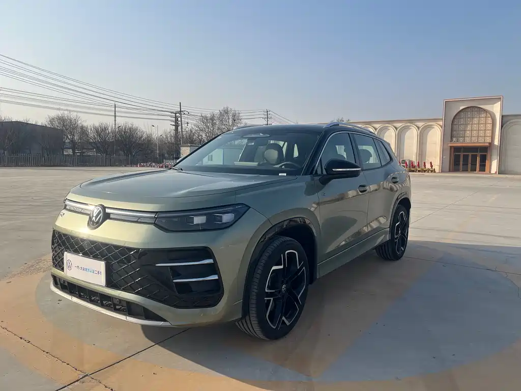 Volkswagen Tayron 2026 L 380TSI Luxury Easy