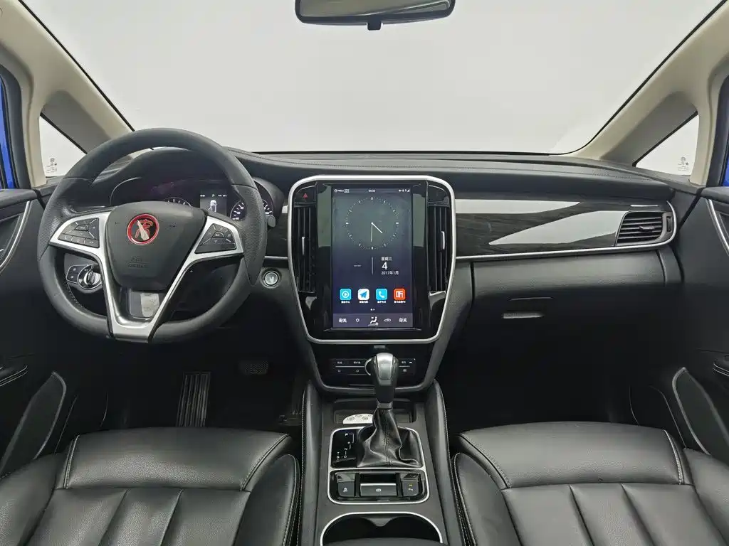 BYD MAX — миниатюра 5