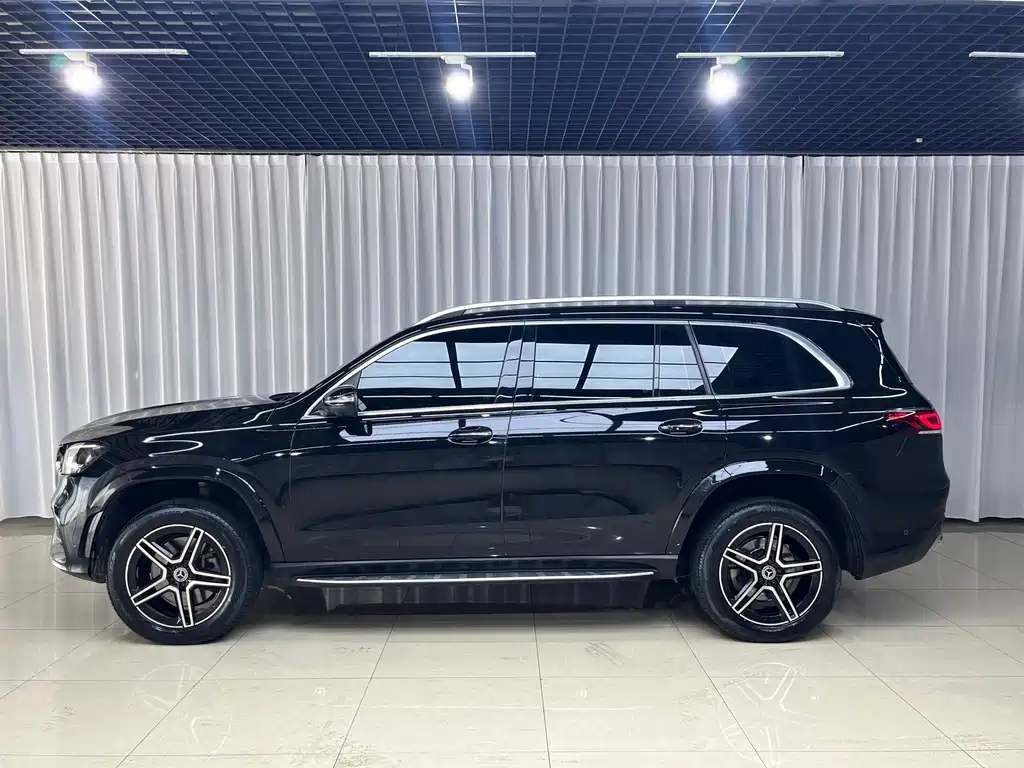 Mercedes-Benz GLS — миниатюра 8