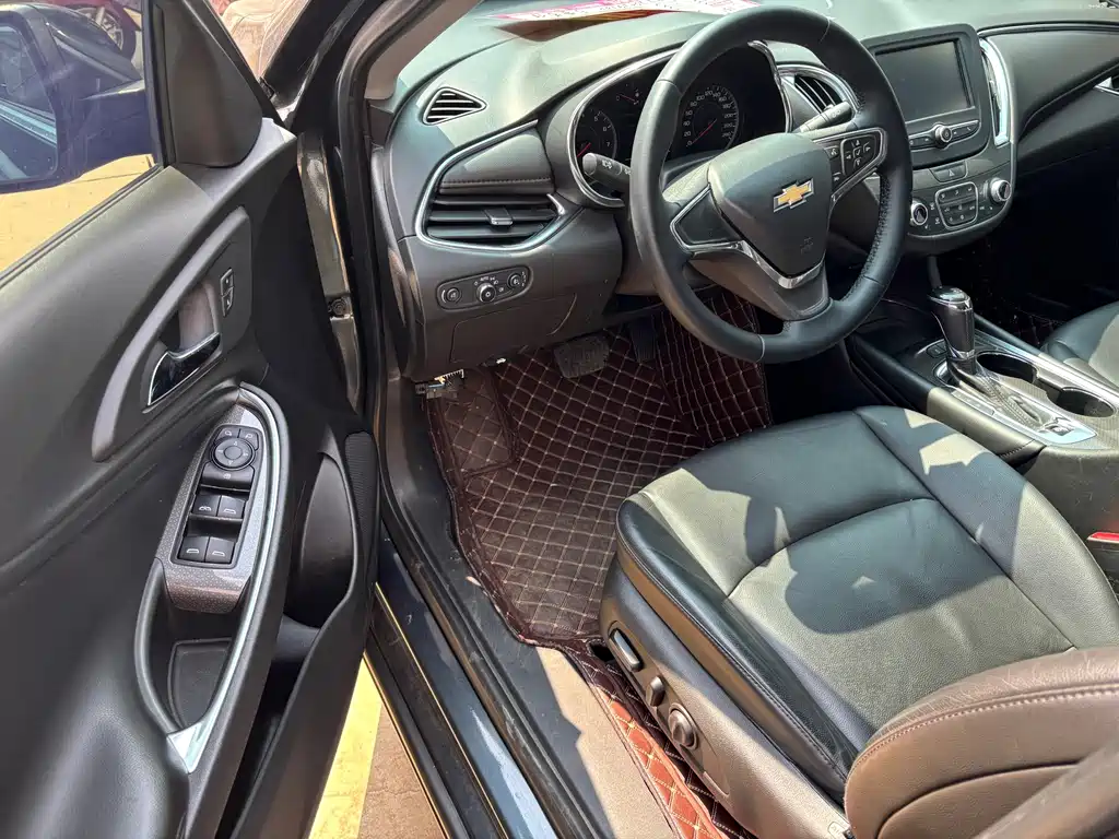 Chevrolet Malibu XL — миниатюра 10